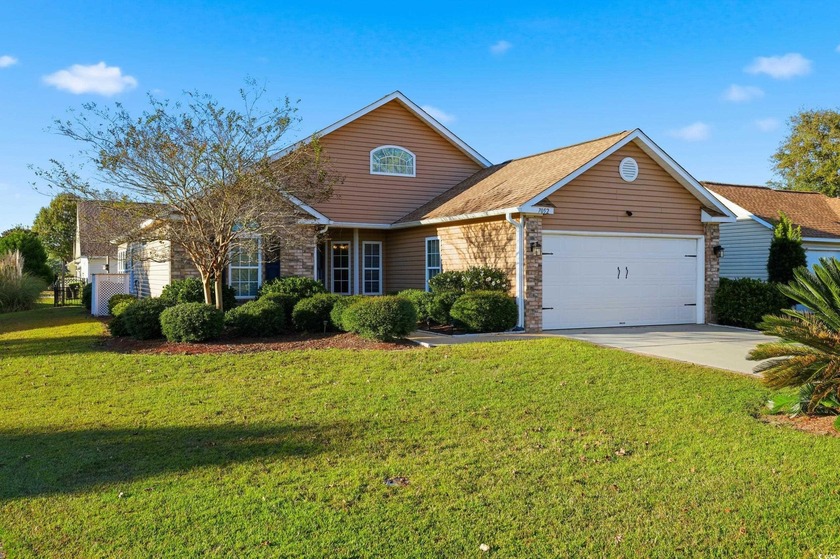 Welcome to this charming 3-bedroom, 2-bath home with bonus room - Beach Home for sale in Myrtle Beach, South Carolina on Beachhouse.com
