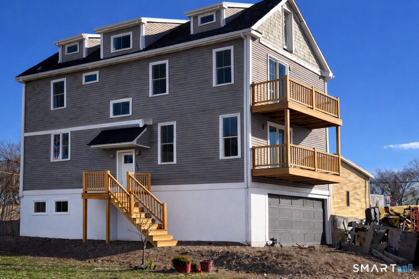 This home truly has a designer's touch! Welcome to your custom - Beach Home for sale in Milford, Connecticut on Beachhouse.com