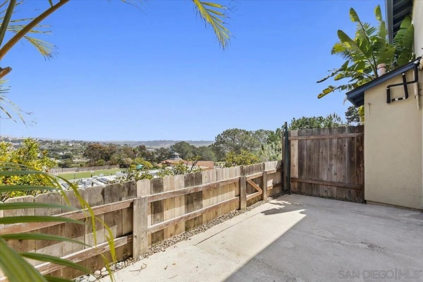 Tucked away in a sought after Solana Beach community, this - Beach Home for sale in Solana Beach, California on Beachhouse.com