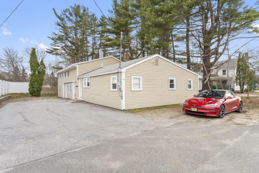 Investors take note! Excellent turnkey opportunity for an - Beach Home for sale in Wells, Maine on Beachhouse.com