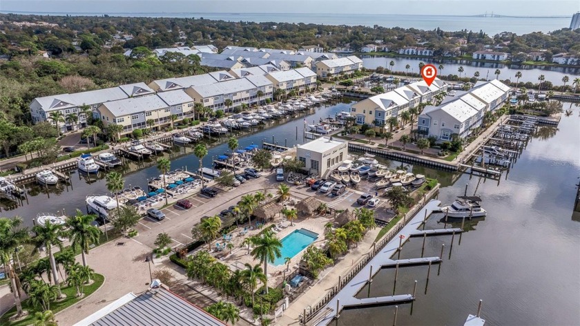 Discover the allure of this Luxury Waterfront Townhome nestled - Beach Townhome/Townhouse for sale in St. Petersburg, Florida on Beachhouse.com
