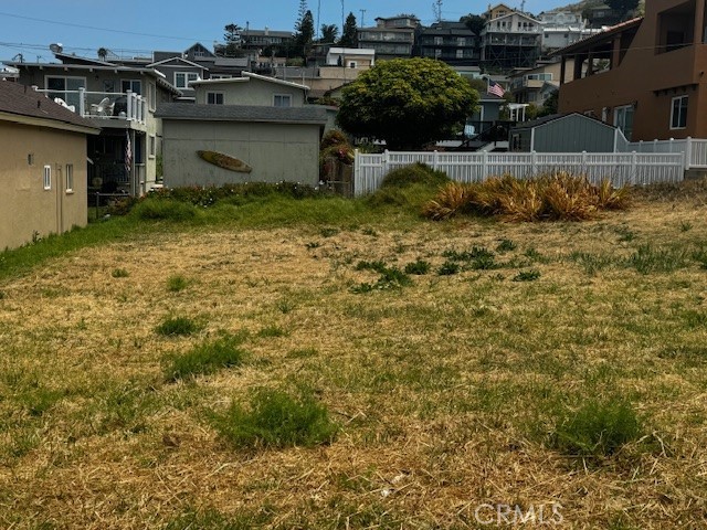 Commercial lot in the heart of iconic Cayucos; one of two most - Beach Lot for sale in Cayucos, California on Beachhouse.com