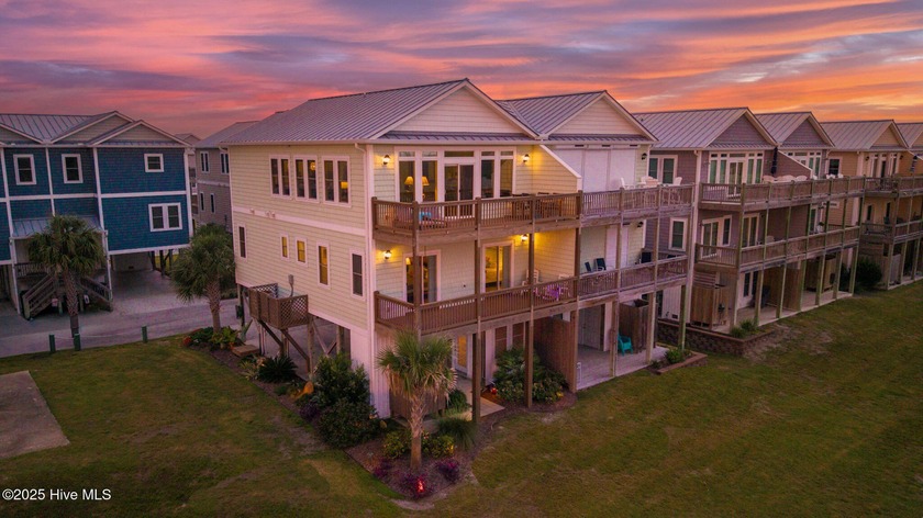 Welcome Home to this exceptional opportunity nestled within the - Beach Townhome/Townhouse for sale in Topsail Beach, North Carolina on Beachhouse.com
