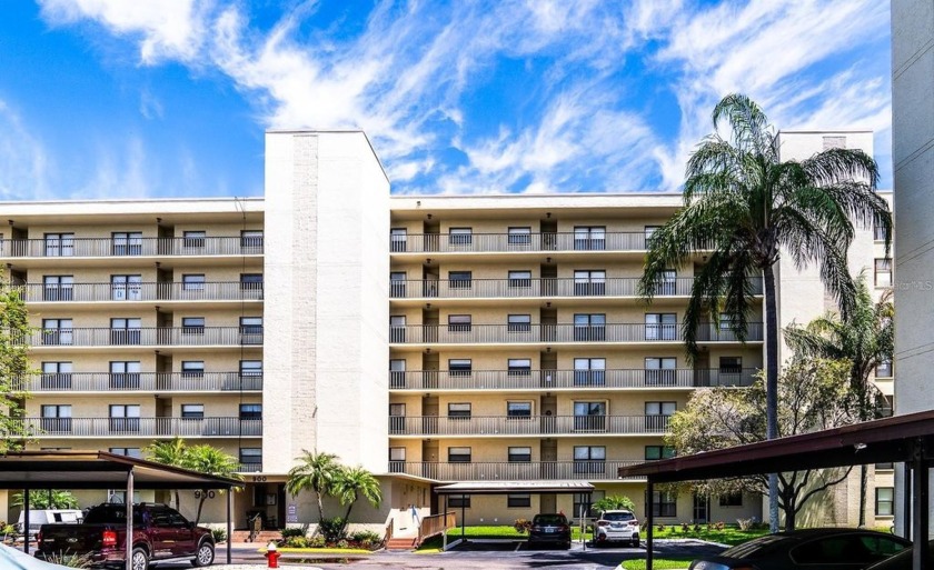 FULLY REMODELED 2B/2B FURNISHED UNIT. RESORT STYLE LIVING. GOLF - Beach Condo for sale in Clearwater, Florida on Beachhouse.com