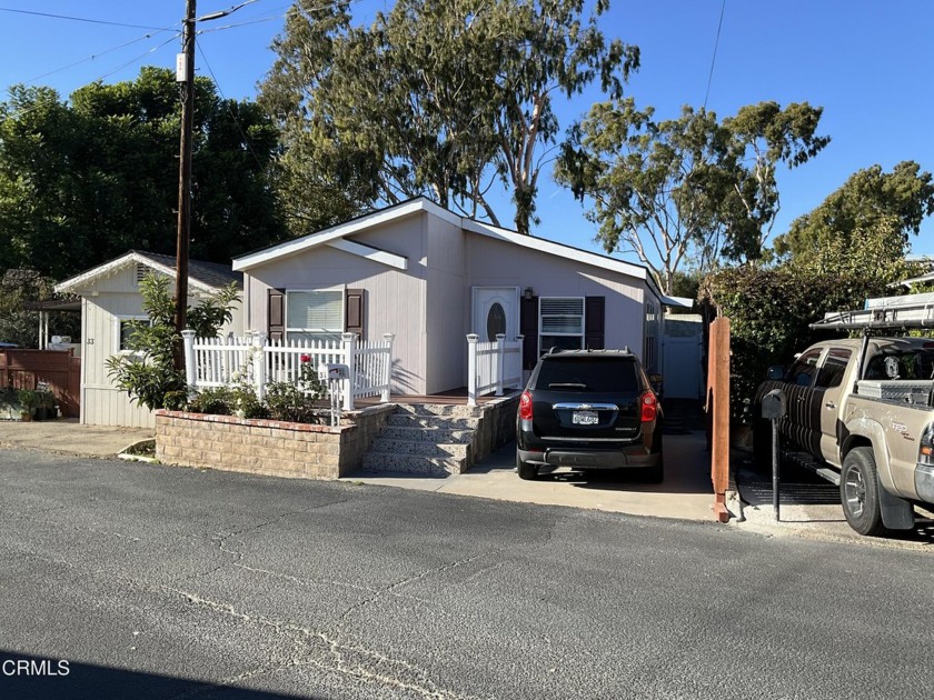 Located in all age park, this 3 bedroom 2 home is very well - Beach Home for sale in Ventura, California on Beachhouse.com