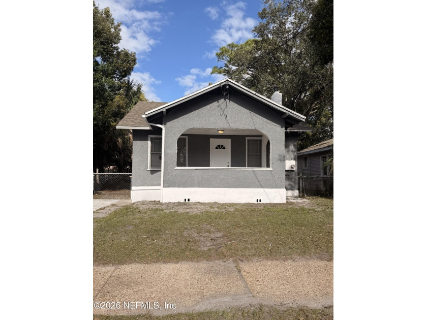 Fully renovated and move-in ready! This charming 2 bedroom, 1 - Beach Home for sale in Jacksonville, Florida on Beachhouse.com