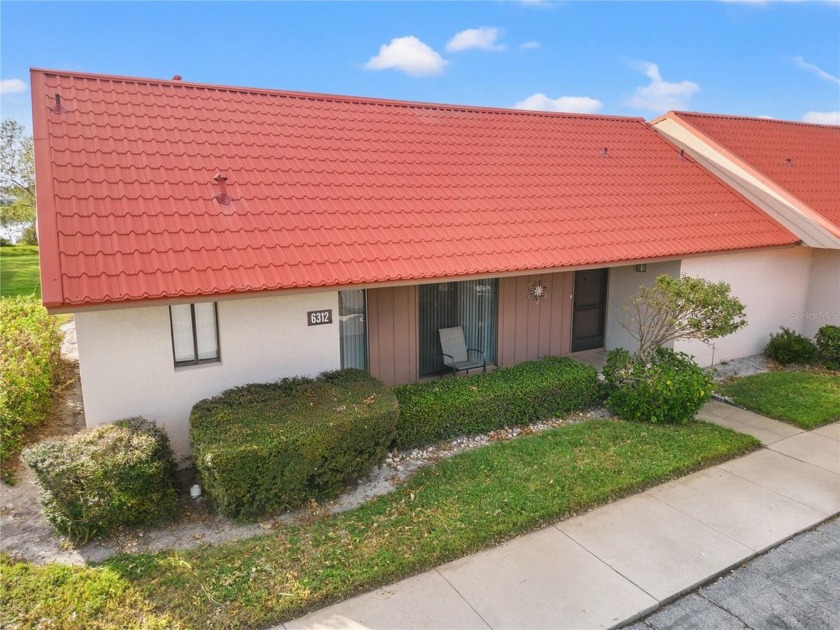 One or more photo(s) has been virtually staged. Do not miss this - Beach Condo for sale in Sarasota, Florida on Beachhouse.com