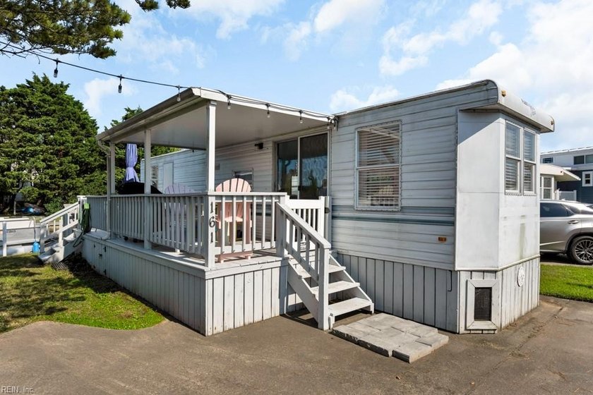 Welcome to this beautiful waterfront lot on a deep canal with - Beach Lot for sale in Virginia Beach, Virginia on Beachhouse.com