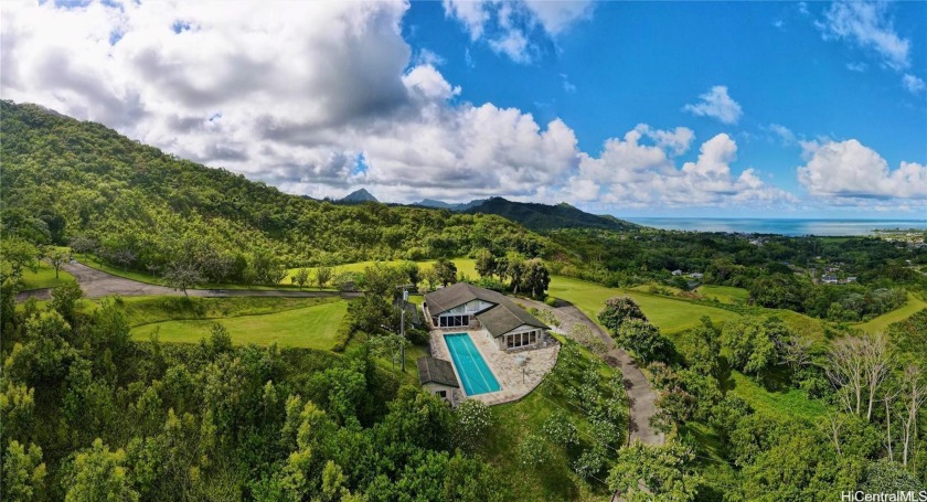 Welcome to your own private oasis with the option to live - Beach Lot for sale in Kaneohe, Hawaii on Beachhouse.com