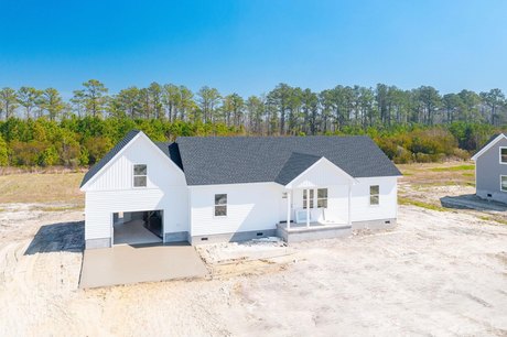 Spacious four bedrooms & two and one half bath New Construction - Beach Home for sale in Barco, North Carolina on Beachhouse.com