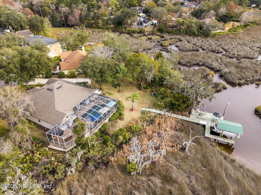 Under contract taking back-up offers! Beautifully refined - Beach Home for sale in Jacksonville, Florida on Beachhouse.com