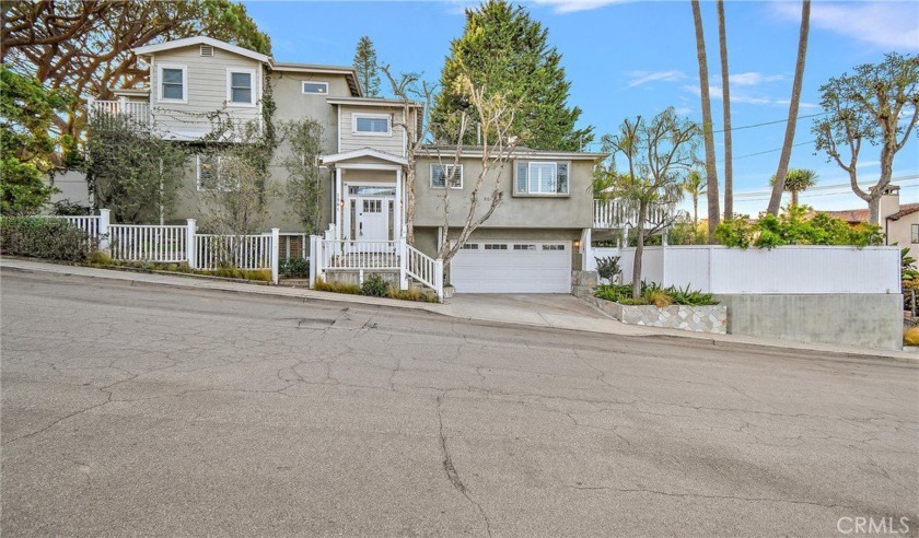 This stunningly unique Manhattan Beach Mira Costa neighborhood - Beach Home for sale in Manhattan Beach, California on Beachhouse.com