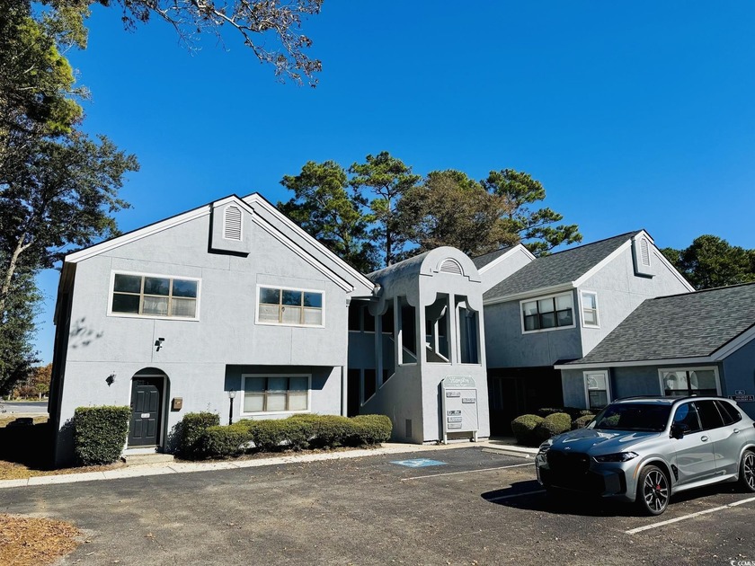 Hampton Professional Park is a centrally located professional - Beach Commercial for sale in Myrtle Beach, South Carolina on Beachhouse.com