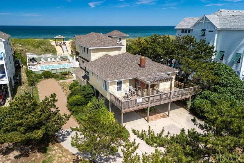 Unique oceanfront property with two separate living areas - Beach Home for sale in Nags Head, North Carolina on Beachhouse.com