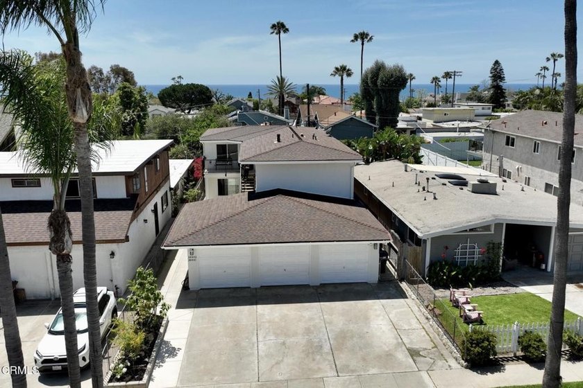 Dana Point Duplex: 3 bedrooms and 2 baths in each unit.  Live by - Beach Townhome/Townhouse for sale in Dana Point, California on Beachhouse.com