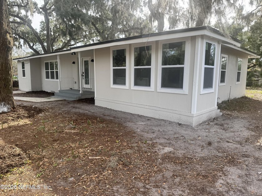 Stunning Fully Remodeled Home - No HOA Fees! Welcome to this - Beach Home for sale in Jacksonville, Florida on Beachhouse.com