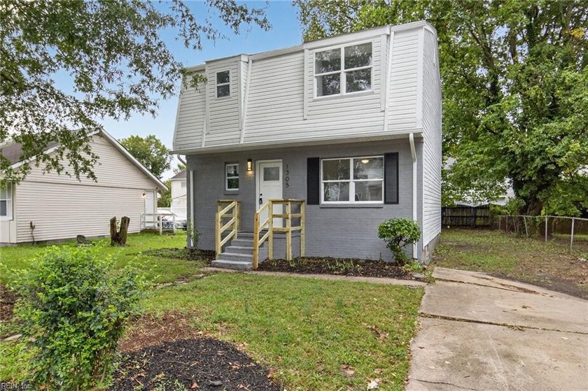 Welcome to 1305 W 26th Street! This fully remodeled home - Beach Home for sale in Norfolk, Virginia on Beachhouse.com