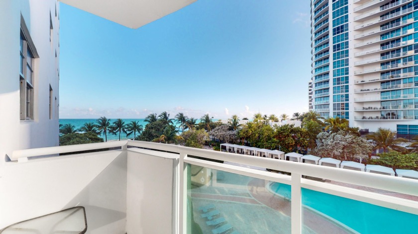 Owner Financing available. Indulge in the ultimate beachfront - Beach Condo for sale in Hollywood, Florida on Beachhouse.com