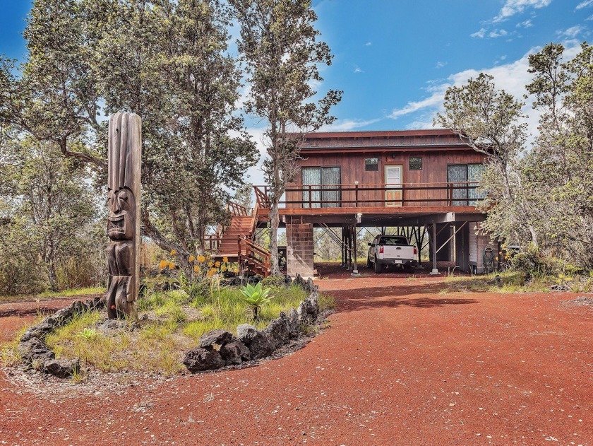 Beautifully crafted and full of character, this exceptional home - Beach Home for sale in Ocean View, Hawaii on Beachhouse.com