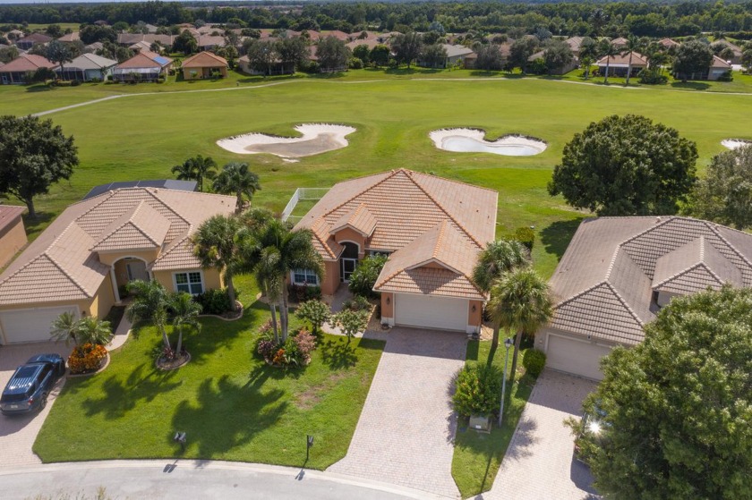 Meticulously maintained 3 bedrooms, 2 bath, CBS home - Beach Home for sale in Port Saint Lucie, Florida on Beachhouse.com