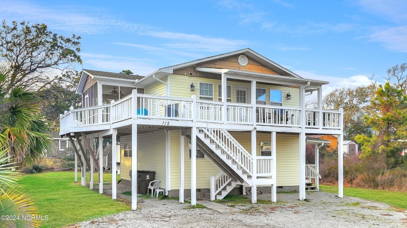 ESCAPE TO PARADISE with this ideally situated island home! A - Beach Home for sale in Oak Island, North Carolina on Beachhouse.com