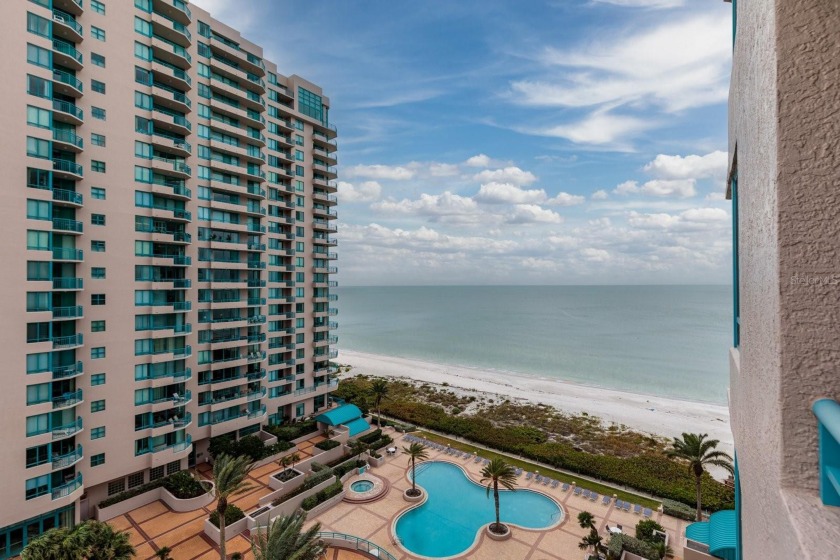 This 2 bedrm, 2 bath condo with den, has fantastic views to the - Beach Condo for sale in Clearwater, Florida on Beachhouse.com