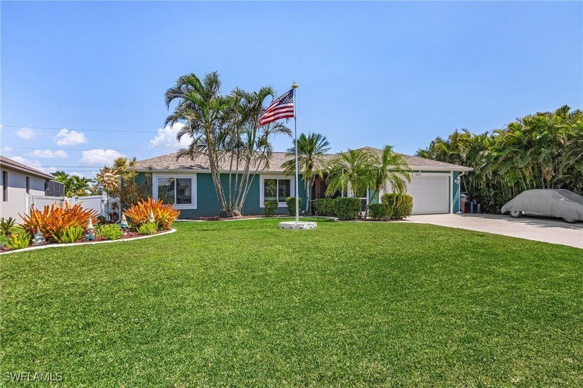 PERFECT LOCATION! Welcome to this home nestled in the beautiful - Beach Home for sale in Cape Coral, Florida on Beachhouse.com