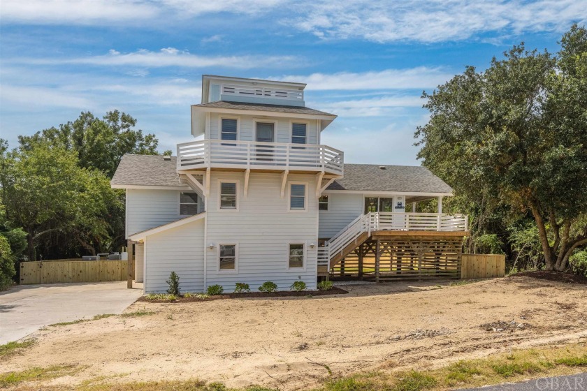 Look no further than this adorable, turn-key ready coastal - Beach Home for sale in Duck, North Carolina on Beachhouse.com