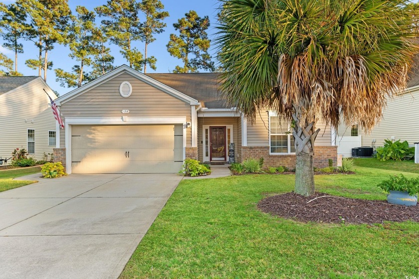 Come tour this updated home in the quiet Summerall Oaks - Beach Home for sale in Murrells Inlet, South Carolina on Beachhouse.com