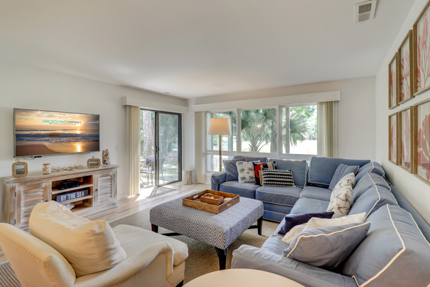 806 Tennismaster - Beautiful golf course views! Minutes to the - Beach Vacation Rentals in Hilton Head Island, South Carolina on Beachhouse.com