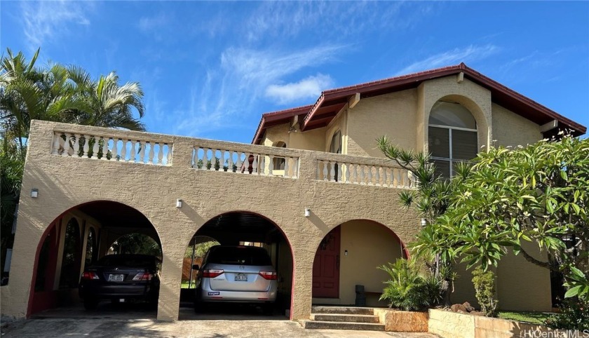 Welcome to this beautiful two-story home in desirable Waipahu - Beach Home for sale in Waipahu, Hawaii on Beachhouse.com