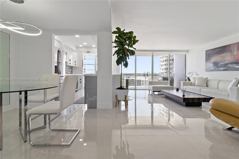 A stunning 2/2 condo--freshly remodeled and  priced below - Beach Condo for sale in Aventura, Florida on Beachhouse.com