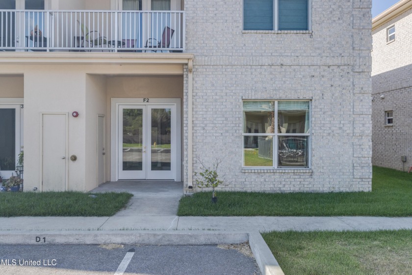 Move In Ready New paint!!Winter Garden Condominiums is a Private - Beach Condo for sale in Long Beach, Mississippi on Beachhouse.com