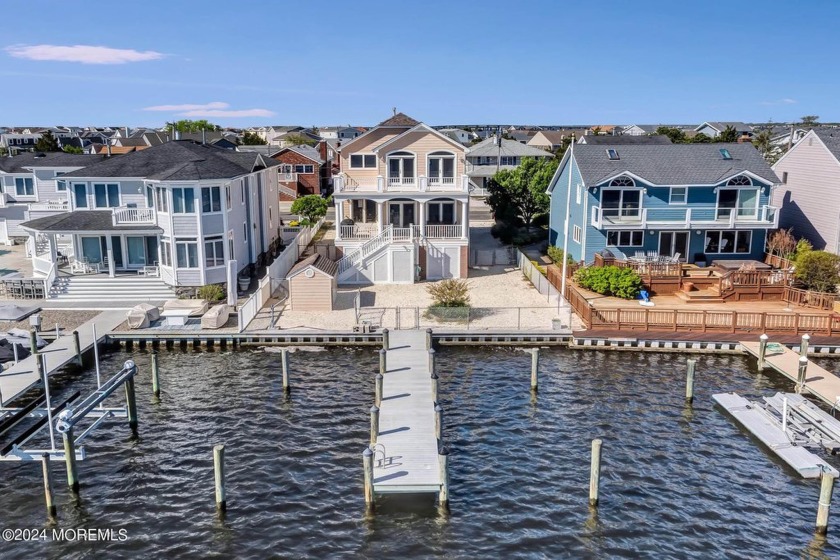 Located in the sought-after West Point Island cove of Lavallette - Beach Home for sale in Lavallette, New Jersey on Beachhouse.com