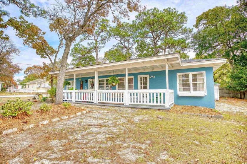 ADORABLE BEACH GETAWAY! 4 BEDROOM 2 BATH HOME IN THE WINDY HILL - Beach Home for sale in North Myrtle Beach, South Carolina on Beachhouse.com