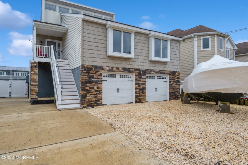 Get ready to dive into a serene lifestyle filled with waterfront - Beach Home for sale in Toms River, New Jersey on Beachhouse.com