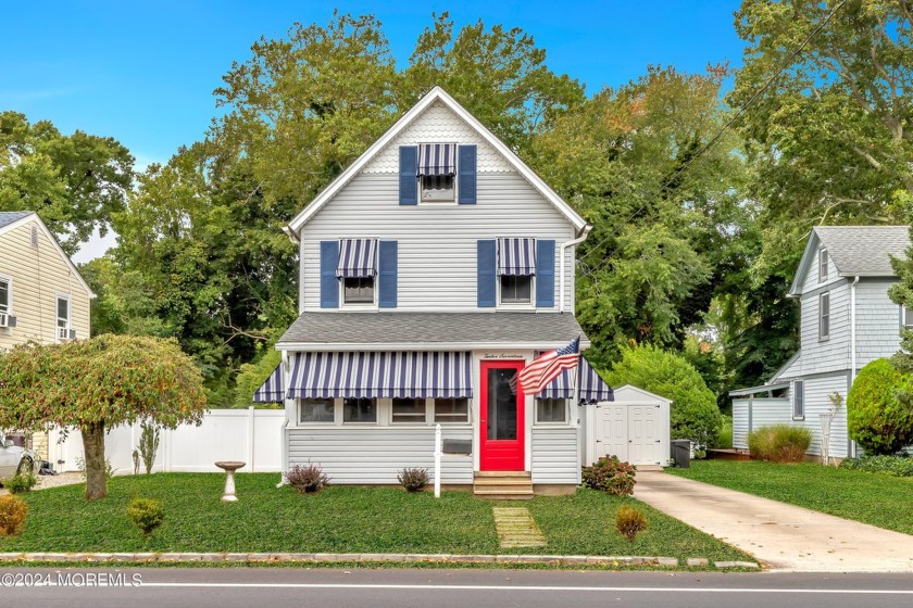 EAST of the CANAL!   A touch of country meets sea shore colonial - Beach Home for sale in Point Pleasant, New Jersey on Beachhouse.com