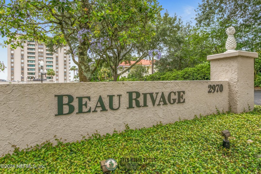 Nestled in the heart of historic Avondale, this 7th-floor condo - Beach Condo for sale in Jacksonville, Florida on Beachhouse.com