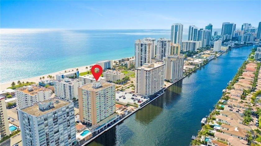 MAKE YOUR DREAM HOME !!SPACIOUS 2 BEDROOM - 2 BATH CORNER UNIT - Beach Condo for sale in Hollywood, Florida on Beachhouse.com