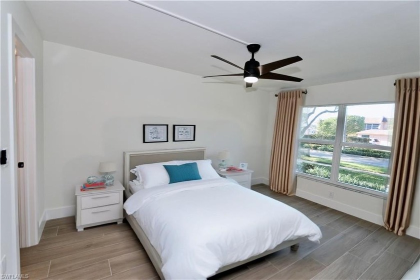 This beautifully remodeled 2-bedroom, 2-bathroom condominium - Beach Condo for sale in Naples, Florida on Beachhouse.com