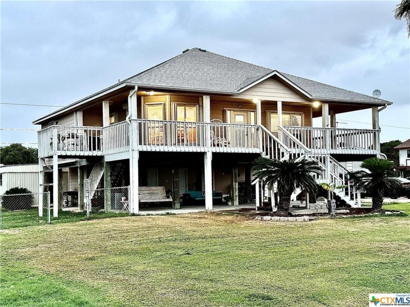 Stunning bay views from this elegant home in a secure gated - Beach Home for sale in Palacios, Texas on Beachhouse.com