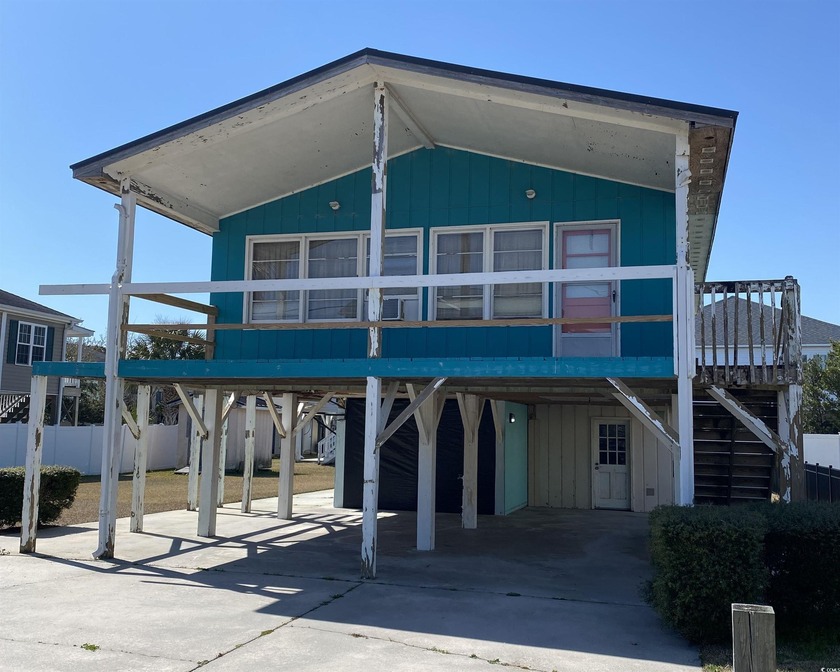 Looking for a 3-bed home in Cherry Grove near the beach with - Beach Home for sale in North Myrtle Beach, South Carolina on Beachhouse.com