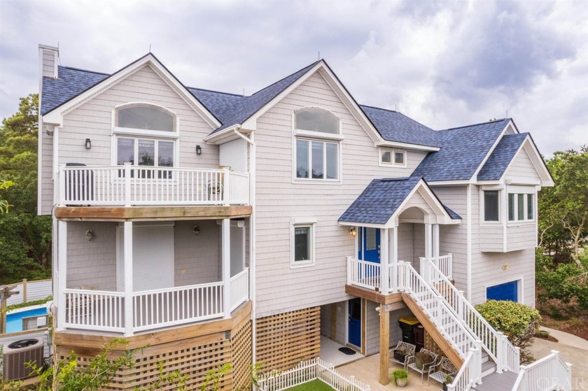 It is rare to find this kind of privacy this close to the beach! - Beach Home for sale in Southern Shores, North Carolina on Beachhouse.com