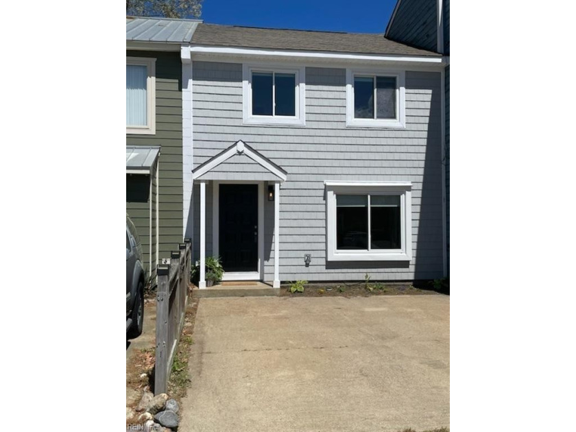 Amazing opportunity! This home has deep water/river access, is a - Beach Townhome/Townhouse for sale in Virginia Beach, Virginia on Beachhouse.com