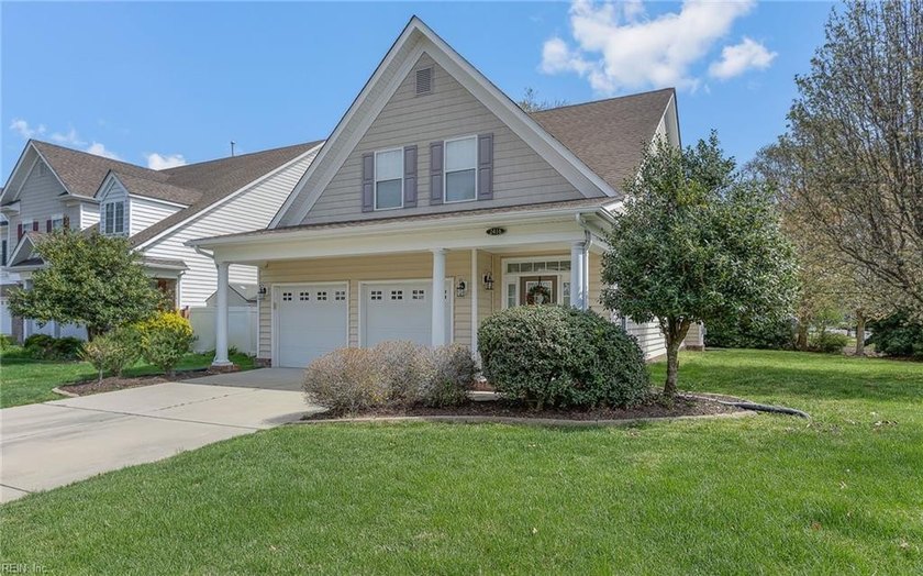 LOCATION! LOCATION! LOCATION! COME SEE THIS ONE OWNER HOME in VA - Beach Home for sale in Virginia Beach, Virginia on Beachhouse.com