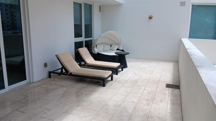 The coolest,  most unique  unit  in the  entire Tiffany House !! - Beach Condo for sale in Fort Lauderdale, Florida on Beachhouse.com