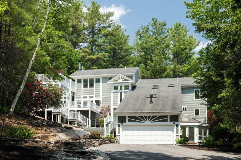 Serene and expansive modern home just a 5-minute walk to deeded - Beach Home for sale in Cumberland, Maine on Beachhouse.com