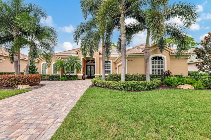 Experience resort style living in this lovely 3 bedroom, 3 bath - Beach Home for sale in Port Saint Lucie, Florida on Beachhouse.com