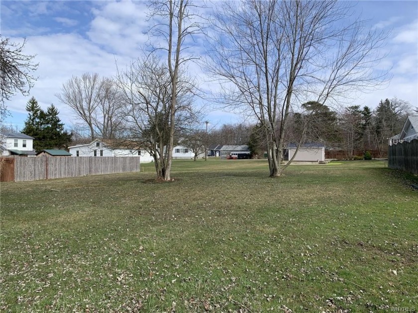 Come see this beautiful, cleared, 80' x 100' lot for sale in the - Beach Lot for sale in Angola, New York on Beachhouse.com