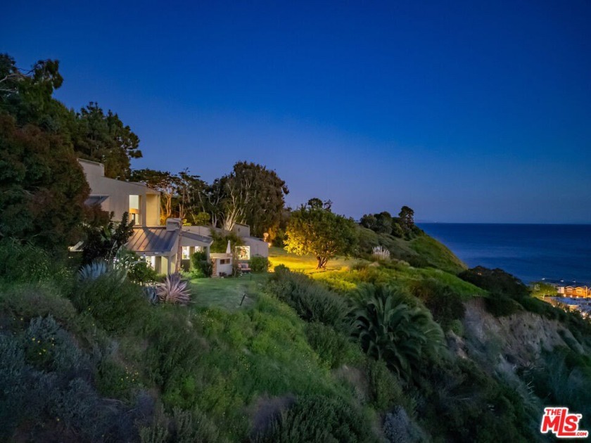 A truly hidden gem just minutes inland from the sought after - Beach Home for sale in Malibu, California on Beachhouse.com